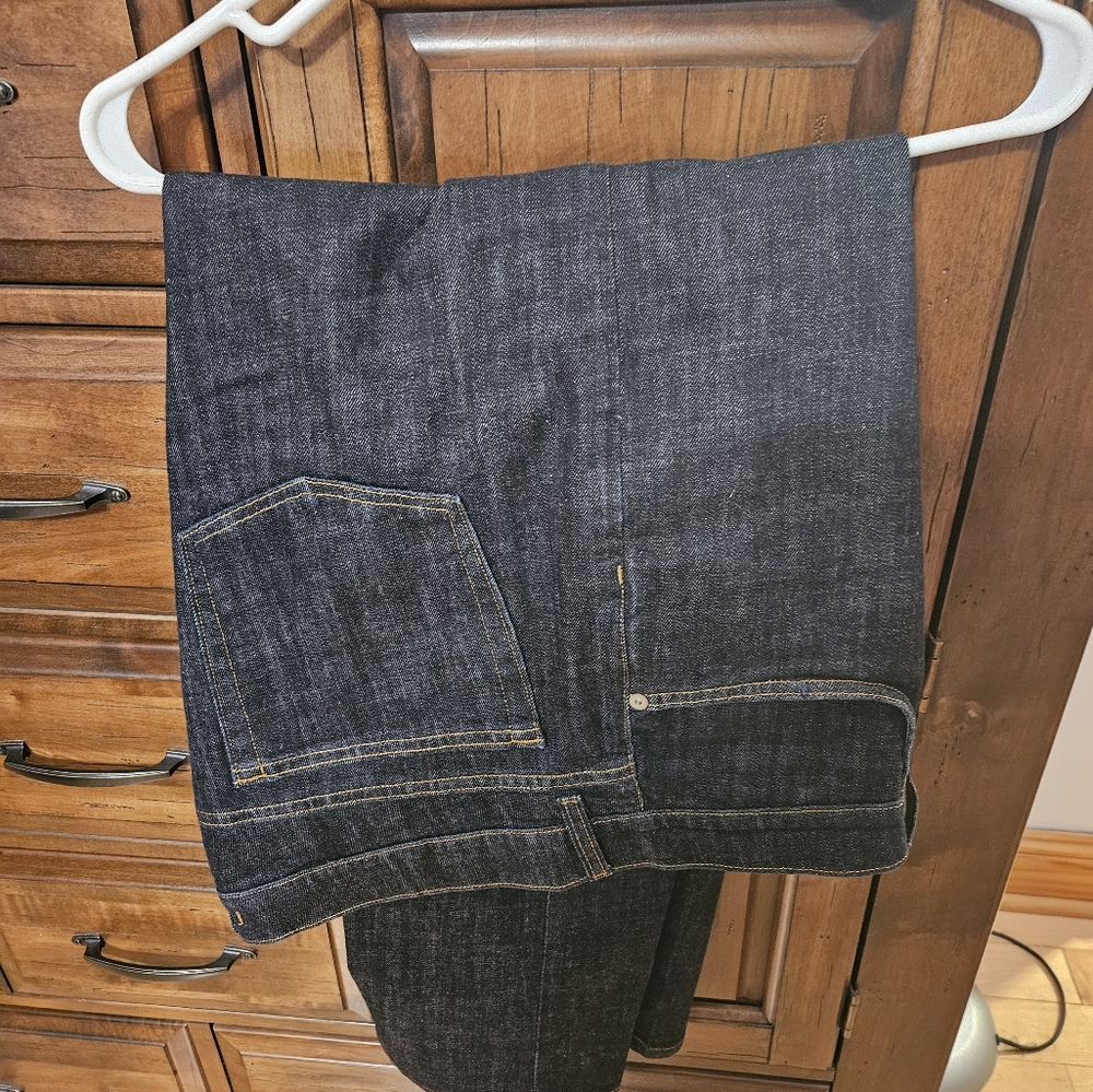 Mens John Varvatos USA jeans. Size 40